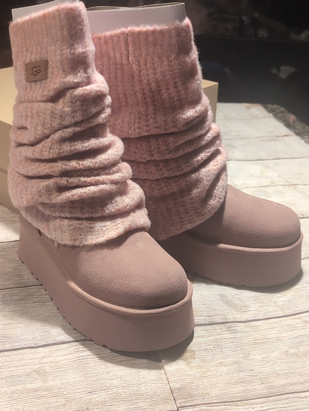 UGG Women's Classic Mini Dipper Legwarmer Pink Dawn Platform Boots Size 9 NIB